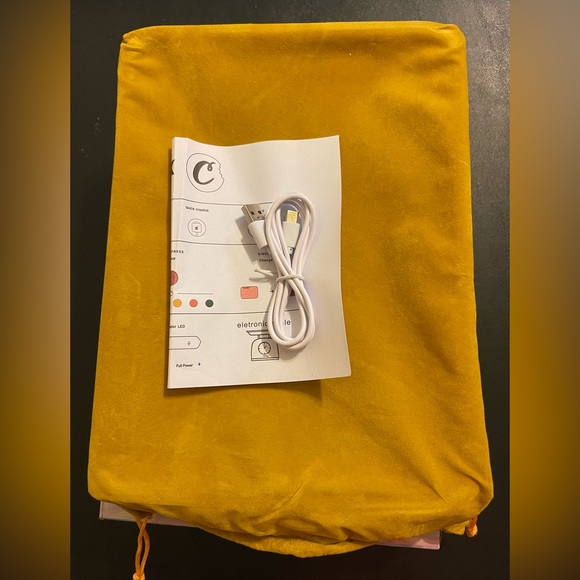 Yellow Cookies Glow Tray - Picture 4 of 4